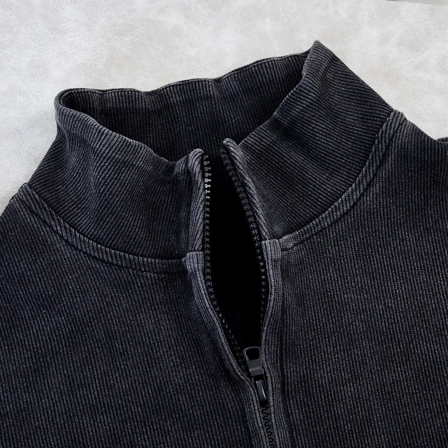 Женский комплект на заказ, плиссированная юбка, трикотаж в рубчик с высоким воротом, короткая куртка на молнии, комплект из двух предметов с вышивкой, высокая талия для женщин