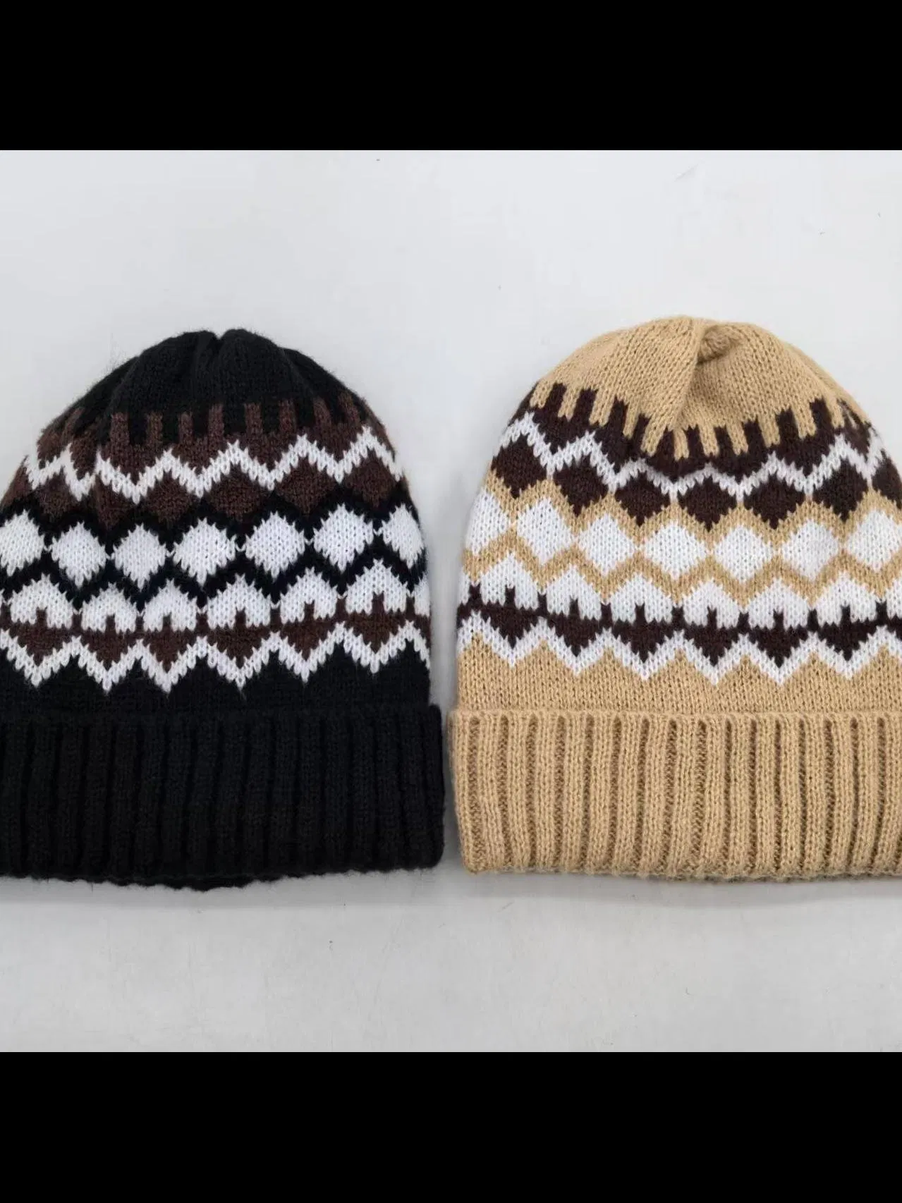 Жаккардовая шапочка с ромбовидным узором, Однослойная, в детском стиле, 2 варианта расцветки