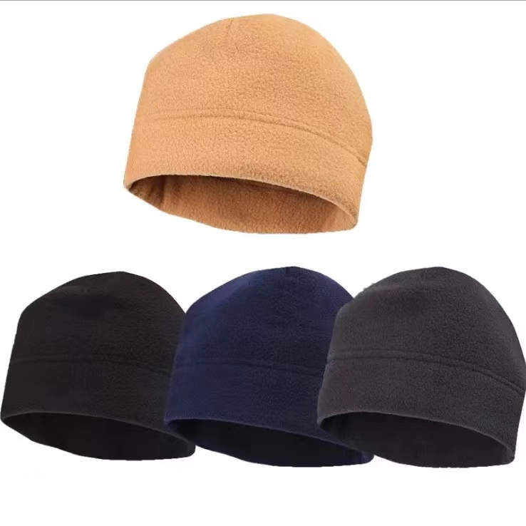 Зимние шапочки-бини с напуском из полар-флиса с логотипом на заказ