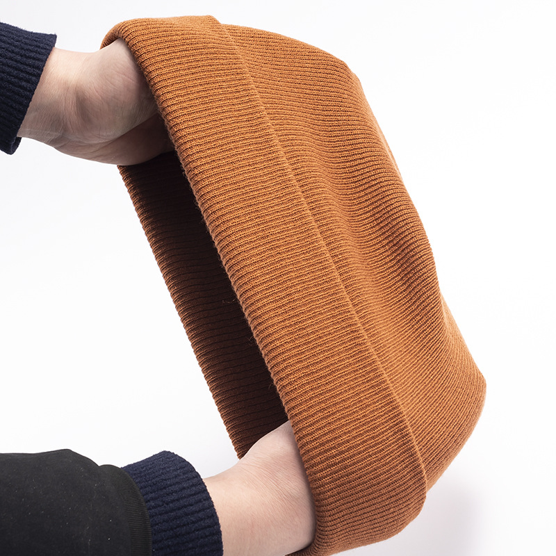 Оптовая продажа роскошных теплых жаккардовых зимних вязаных шапок Beanie с вышивкой на заказ от дизайнера